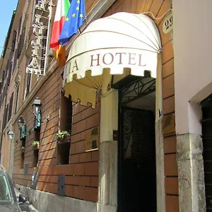Julia Otel